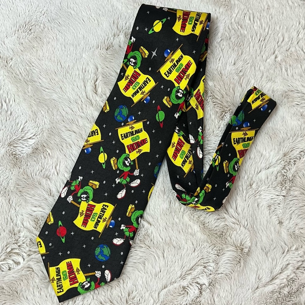 Vintage Looney Tunes Tie ft. Marvin the Martian